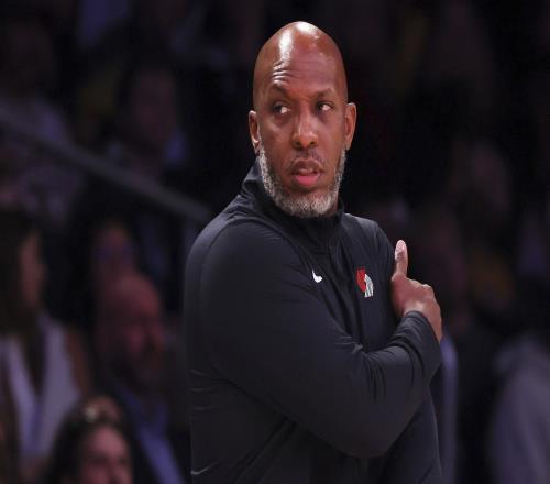 邓卓翔挥手,告别,武汉三镇引,JBO竞博官网,JBO竞博官网入口,JBO竞博网站,JBO竞博官网娱乐,JBO竞博,JBO竞博登录入口