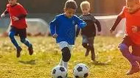 “非洲足球盛宴：摩洛哥昨日豪取11胜9分，今夜焦点对决，埃及激战贝宁！”